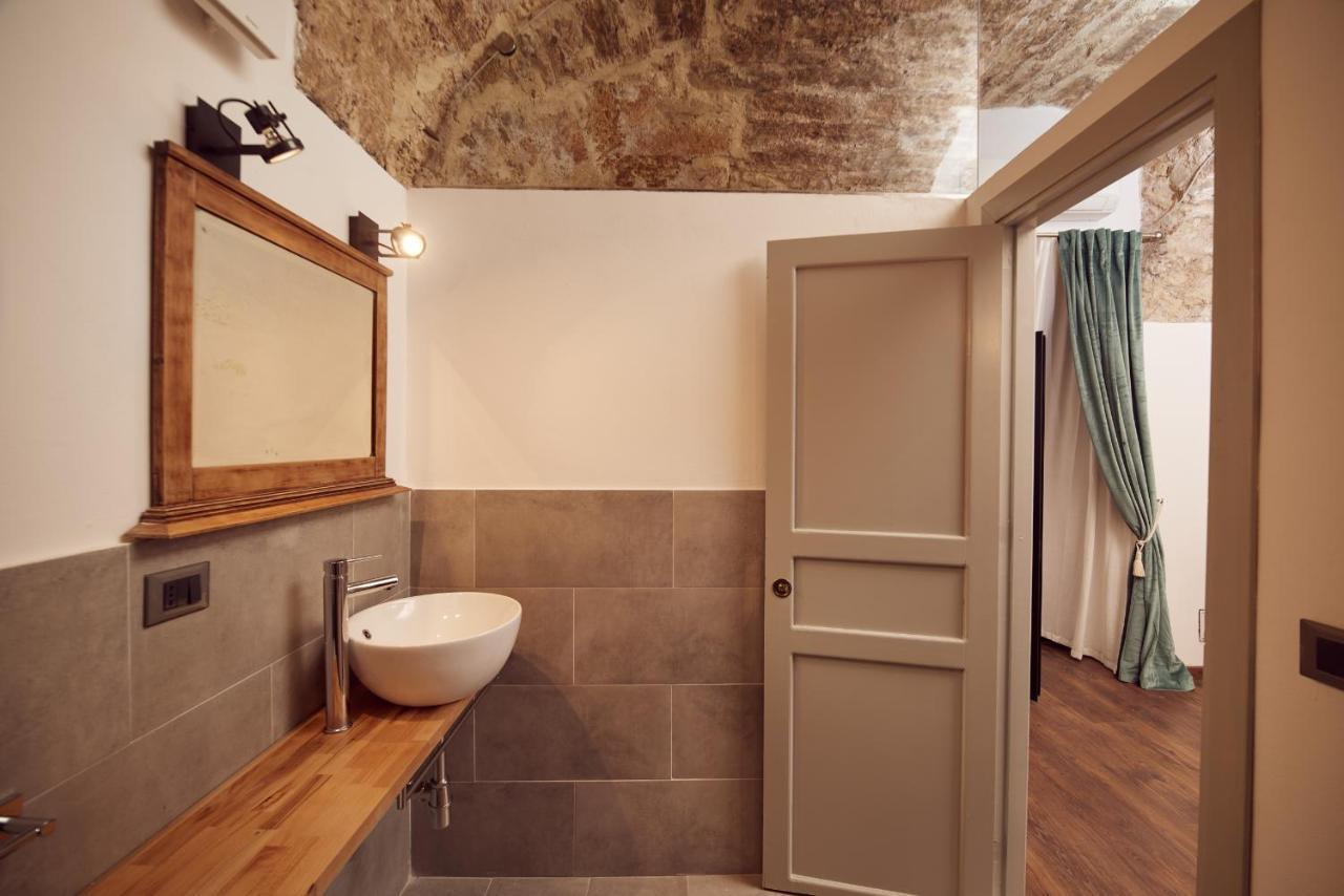 L' Hotellerie Easy Suites Palermo Exterior foto